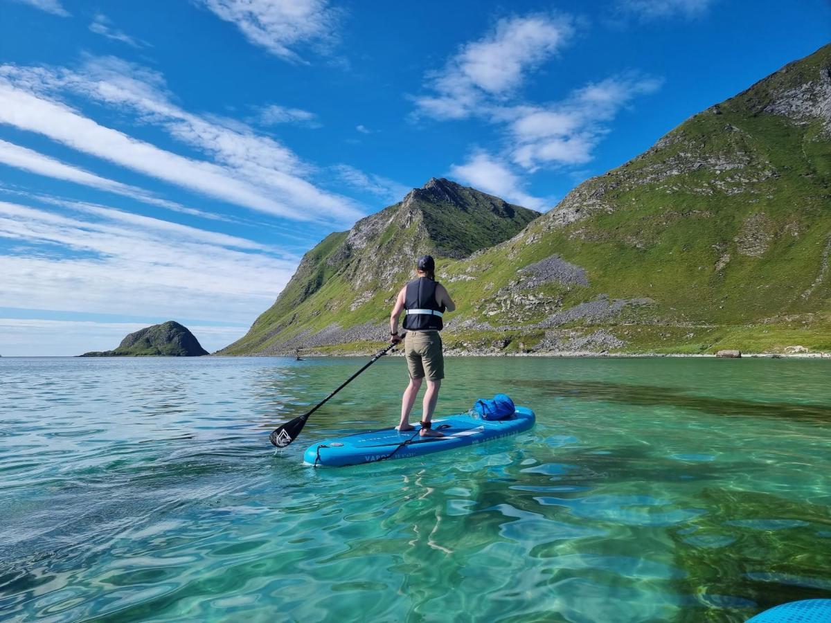 Holiday Home Vikveien Leknes Eksteriør bilde
